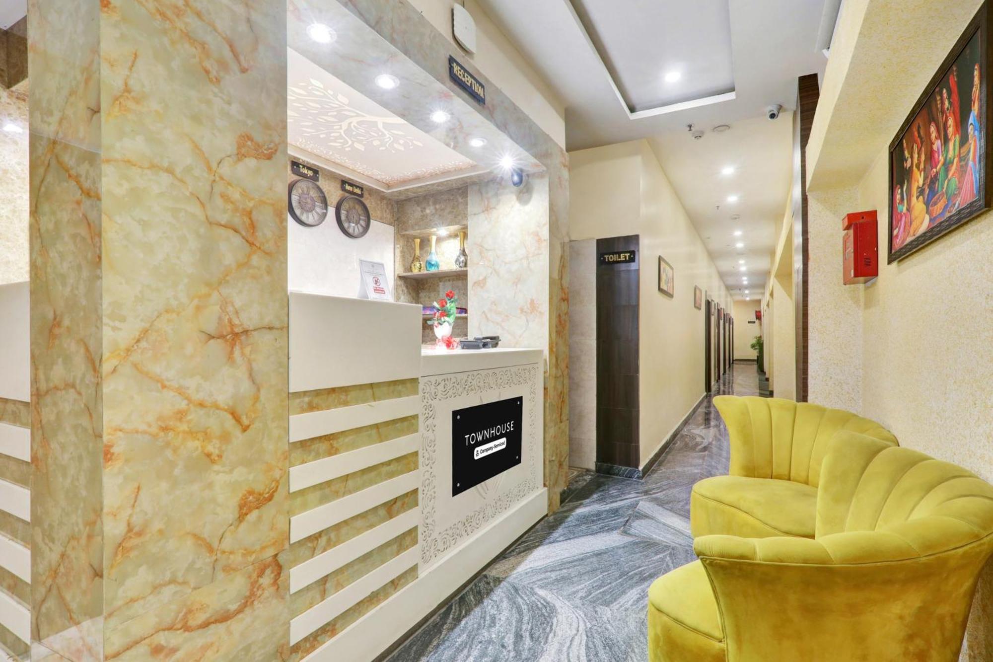 Super Townhouse Kankarbagh Formerly Kunwar Alcajars パトナー エクステリア 写真
