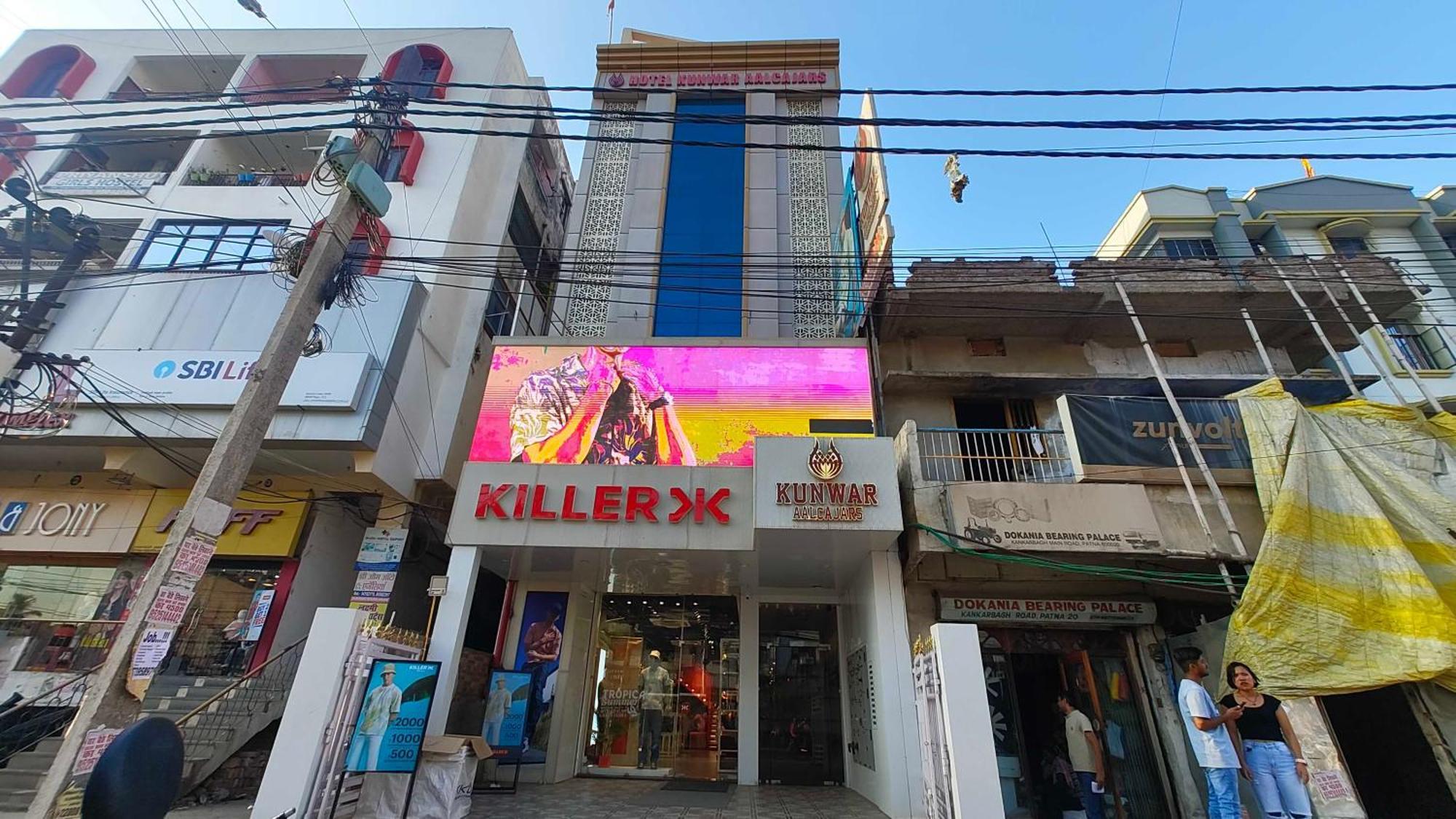 Super Townhouse Kankarbagh Formerly Kunwar Alcajars パトナー エクステリア 写真